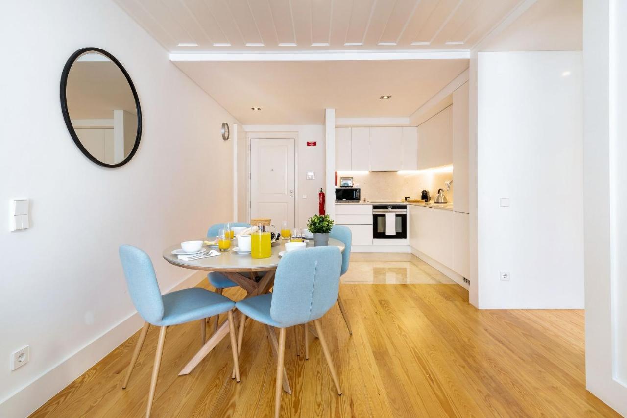 Amazing 1Bdr Apartment In Chiado By Lovelystay Lisbon Exterior photo